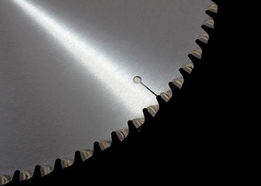 Η μοναδική κοπή μετάλλων γωνίας δοντιών είδε την άκρη λεπίδων/κεραμομετάλλων κρύες λεπίδες πριονιών 255mm 80z