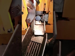 Διαδικασία κοπής της στρογγυλής ράβδου, μπροστινή πλευρά, διατομή χωρίς σημάδια δονήσεων